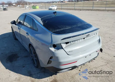 2021 Kia K5 Gt-Line z USA, uszkodzony, nr VIN 5XXG64J21MG068445